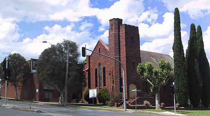 St Andrew's Church (opened 1934)